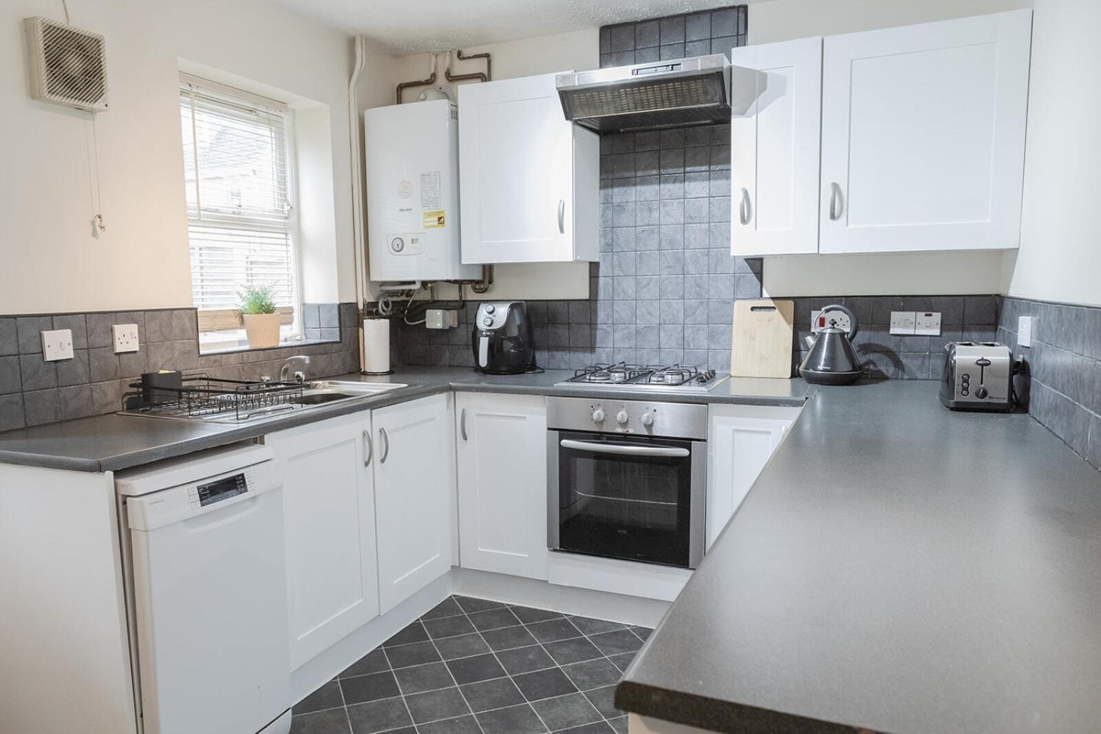 Holiday home Mariner House, Centre With Parking *